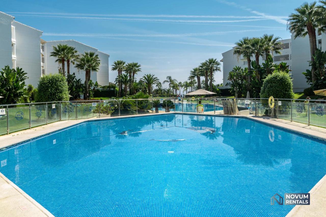 Puerto Banus Finest 2-Bdrm Apt - 50 Metres To Beach Марбелья Екстер'єр фото
