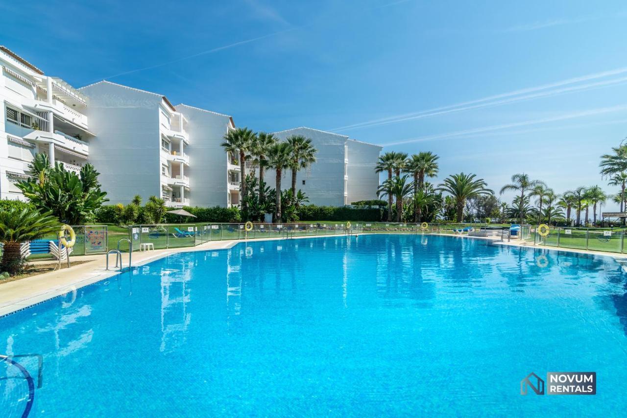 Puerto Banus Finest 2-Bdrm Apt - 50 Metres To Beach Марбелья Екстер'єр фото