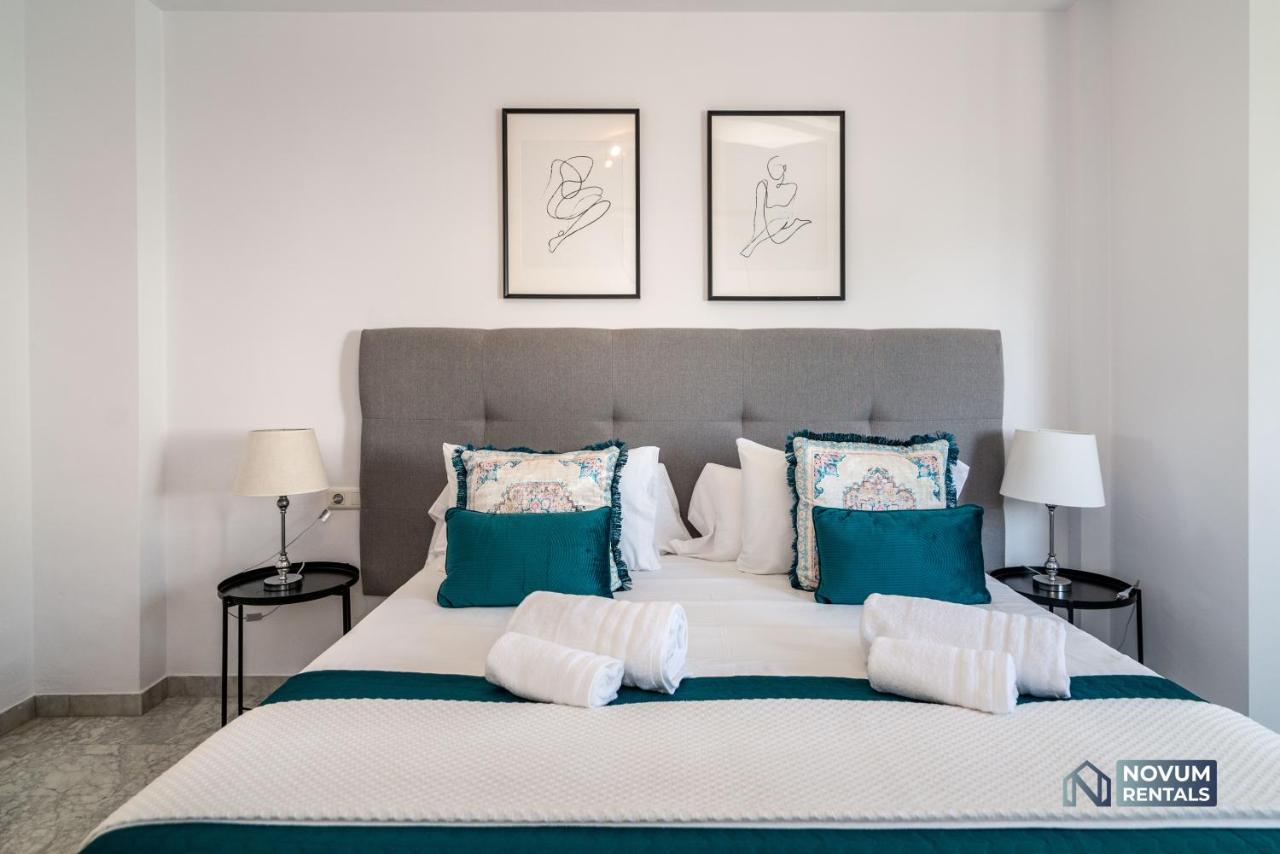 Puerto Banus Finest 2-Bdrm Apt - 50 Metres To Beach Марбелья Екстер'єр фото